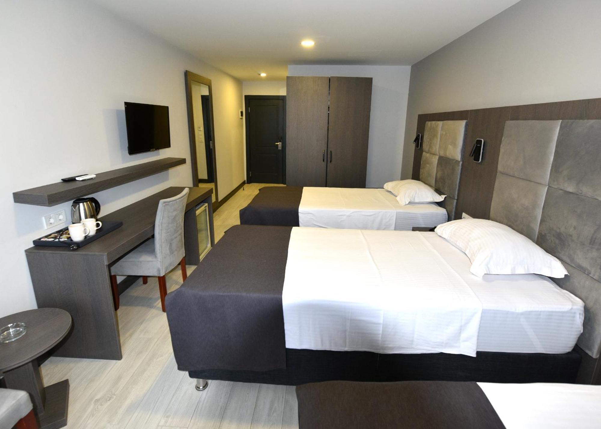 Sahil Hotel Pendik Istanbul Exterior photo