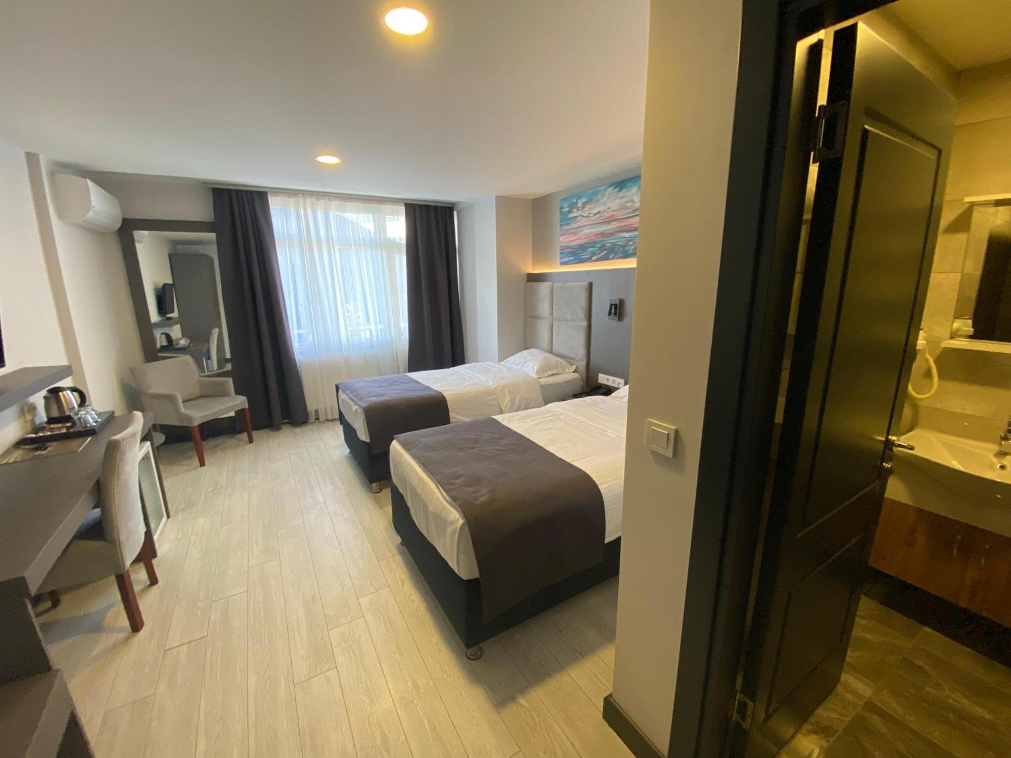 Sahil Hotel Pendik Istanbul Exterior photo